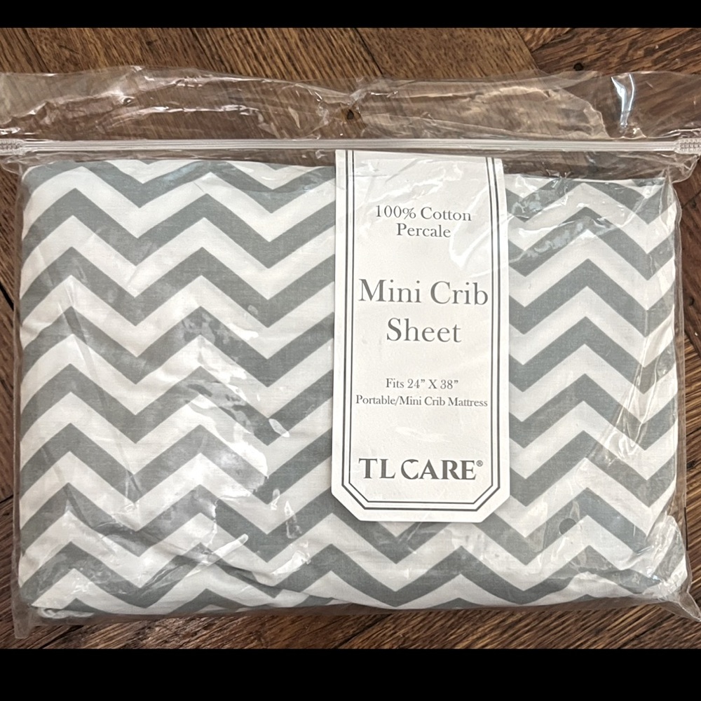 100% Cotton Percale Mini Crib Sheet